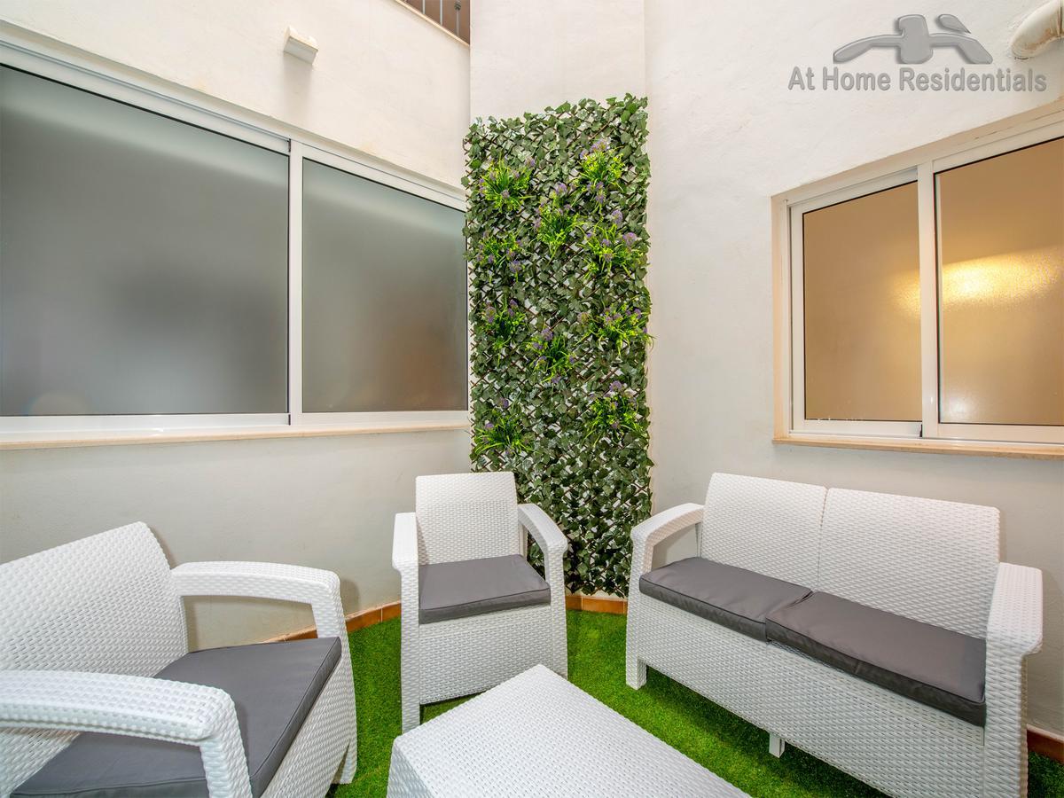 At Home Residentials ตอร์เรเวียคา ภายนอก รูปภาพ